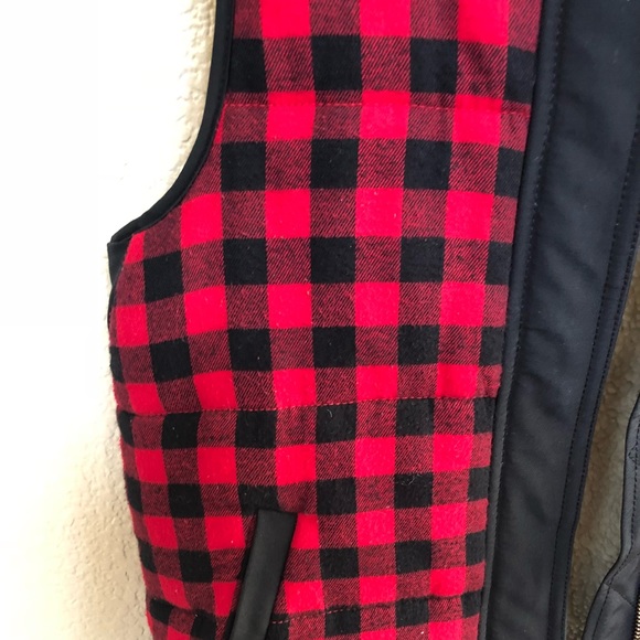 Buffalo plaid Sherpa lined vest - Picture 6 of 7
